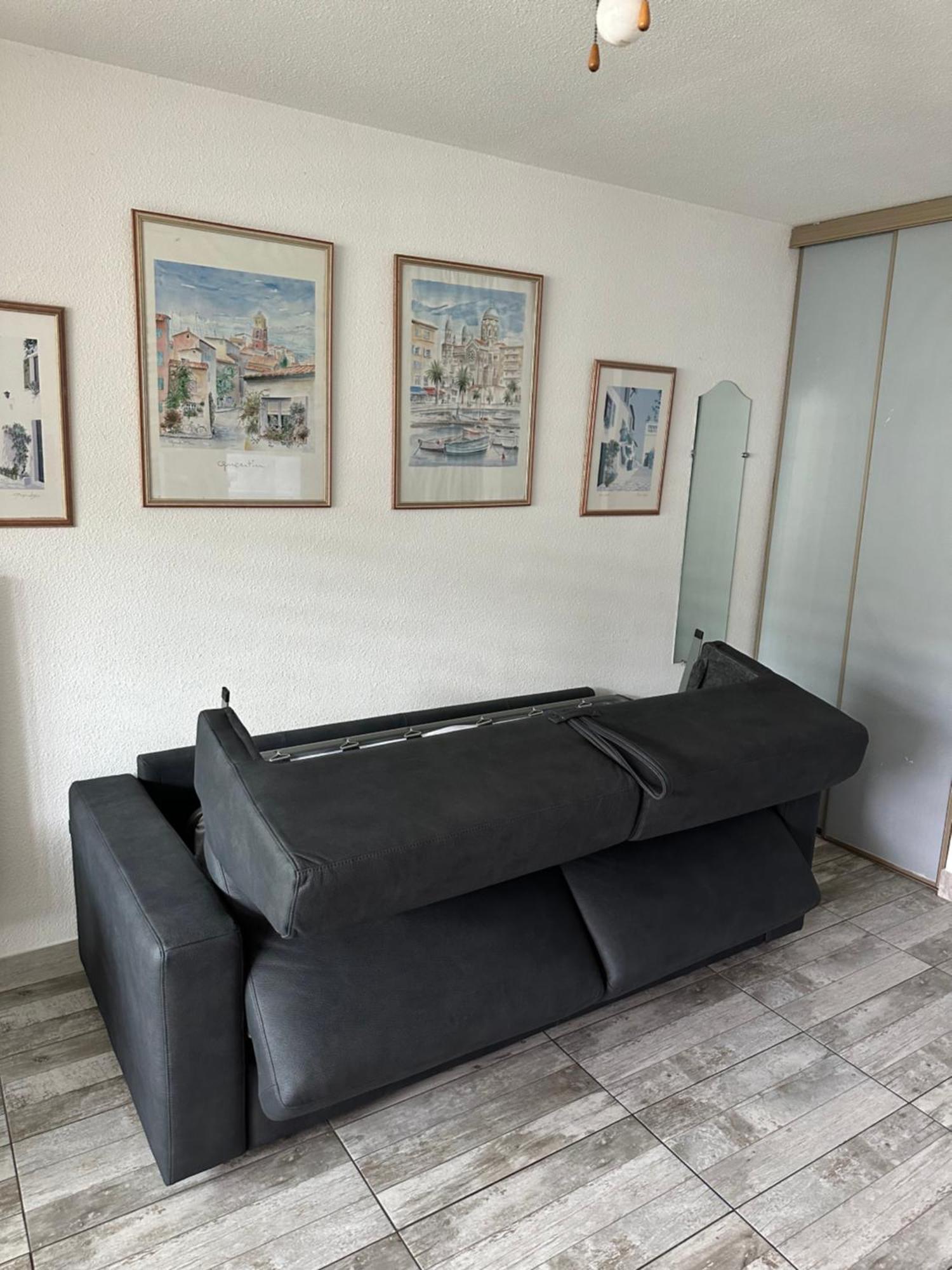 Spacieux Studio Sur Le Port De Ιέρ Εξωτερικό φωτογραφία